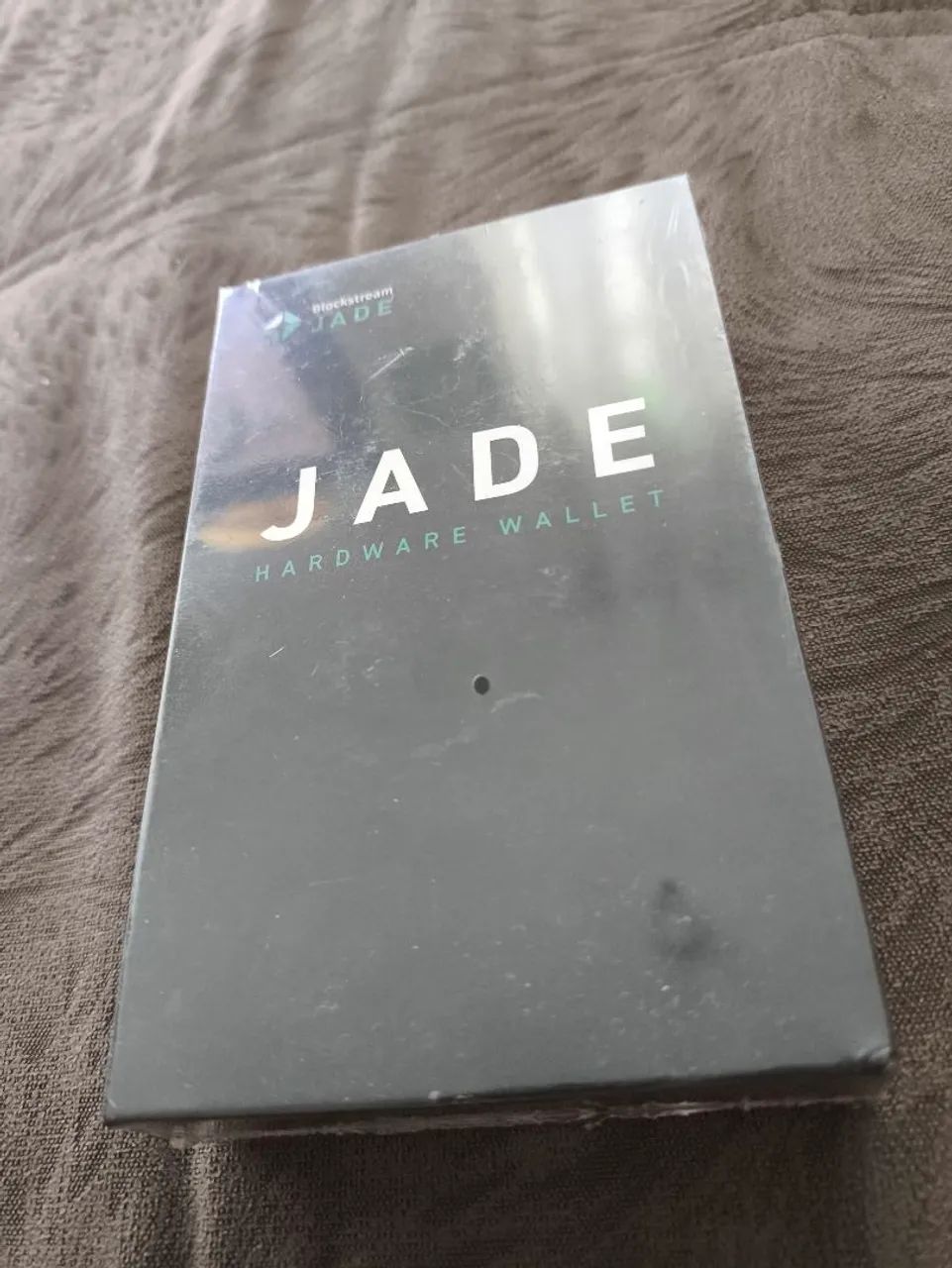 Carteira Hardwallet cripto Jade LACRADA 
