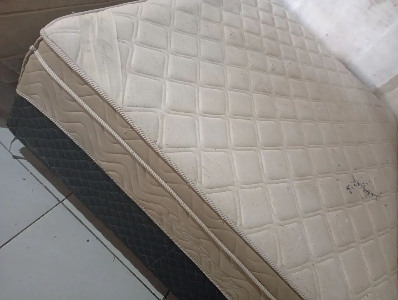 Cama box casal 
