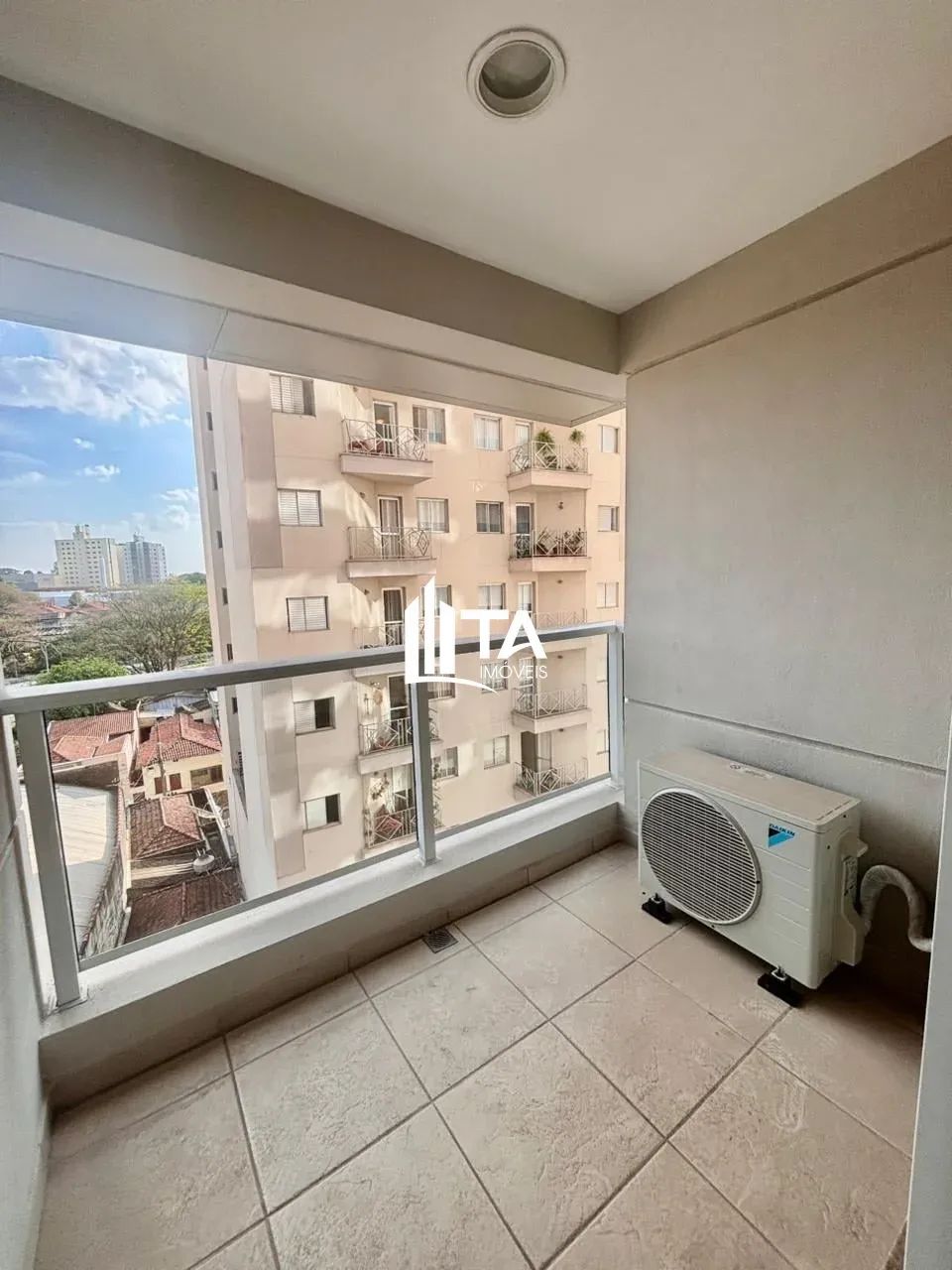 Apartamento para alugar com 42m², 1 quarto e 1 vaga, Centro Campinas REF: AP1299