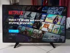 Smart TV AOC 43 Polegadas - Netflix YouTube etc. 
