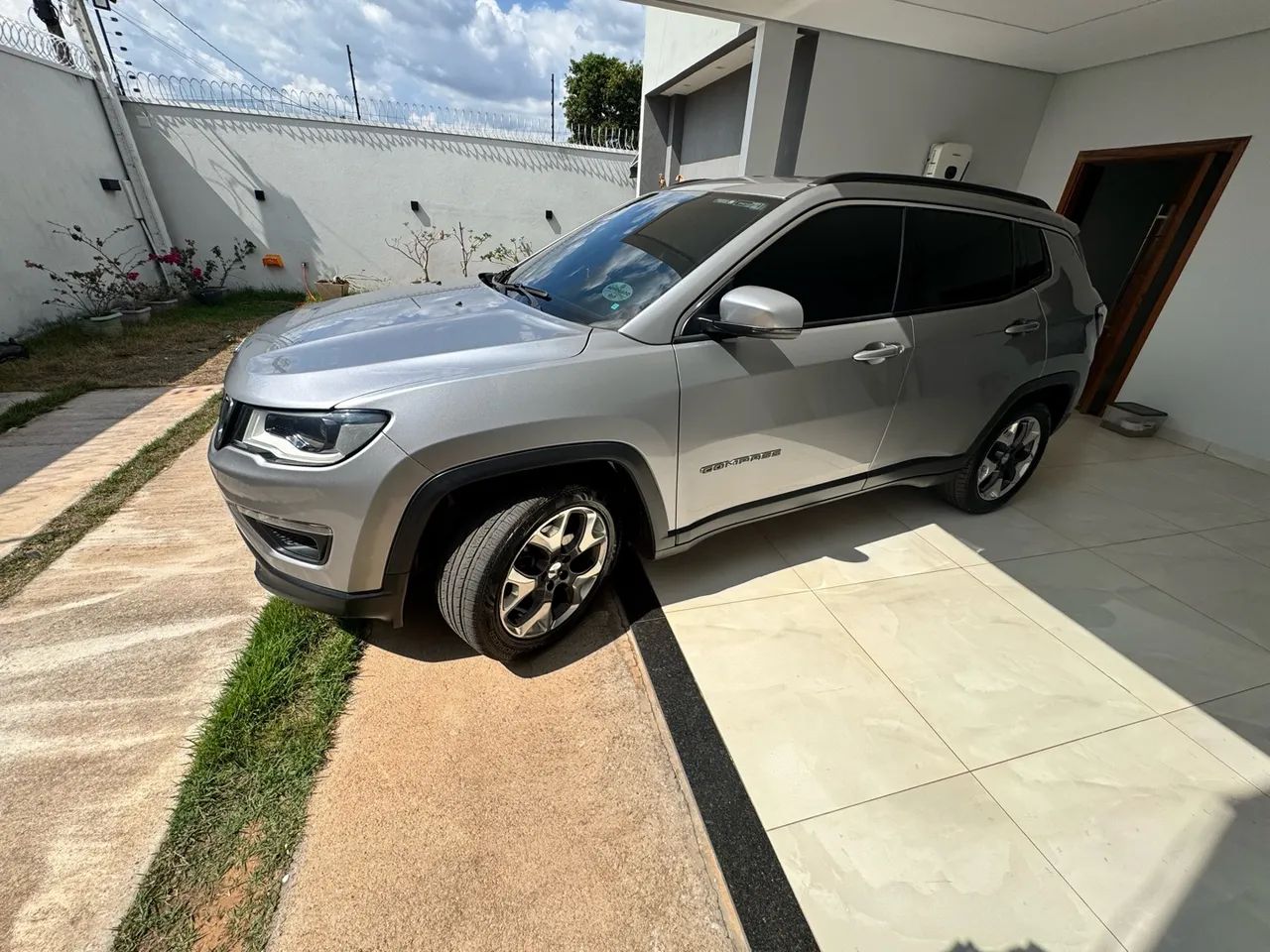 Jeep Compass Longitude 2.0 4X2 Flex 16V Aut. 2019 - Foto 2