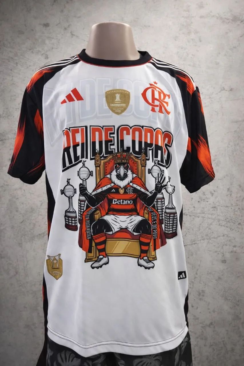 ? Manto do Mengão - Modelo Branco Personalizado Tetra Campeão!