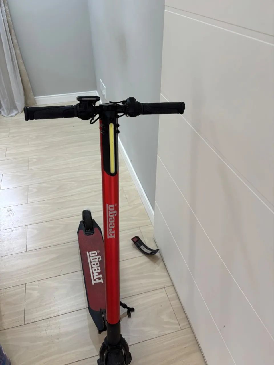 Patinete elétrico Freego
