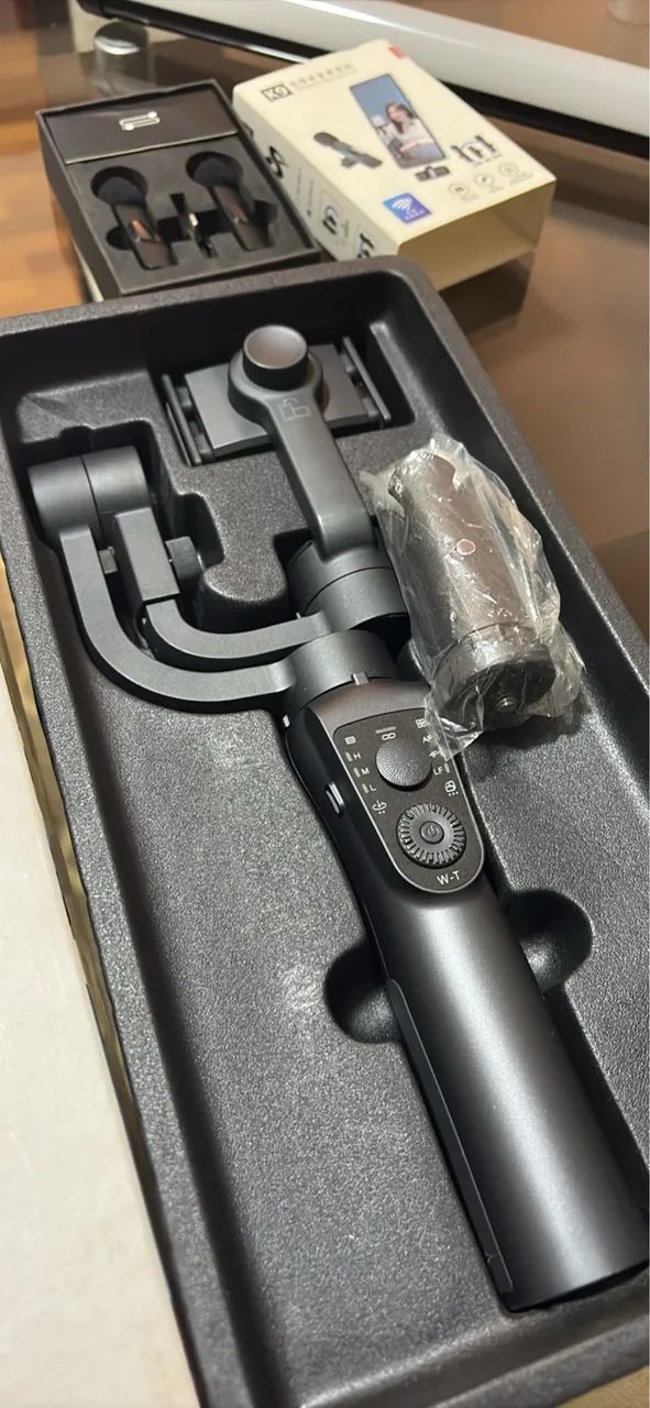 Estabilizador celular Gimbal  - Foto 2