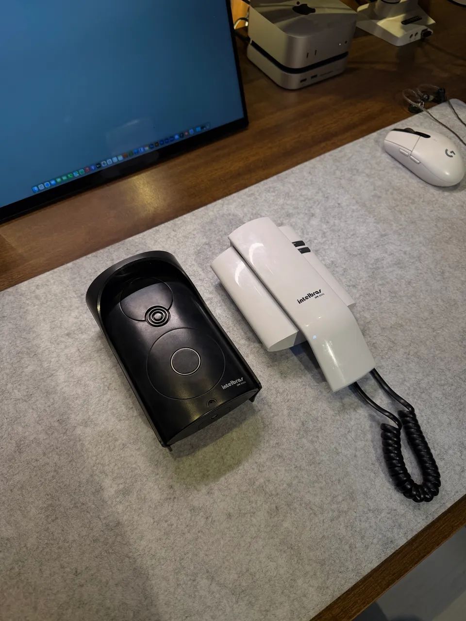 Interfone Intelbras IPR 8000