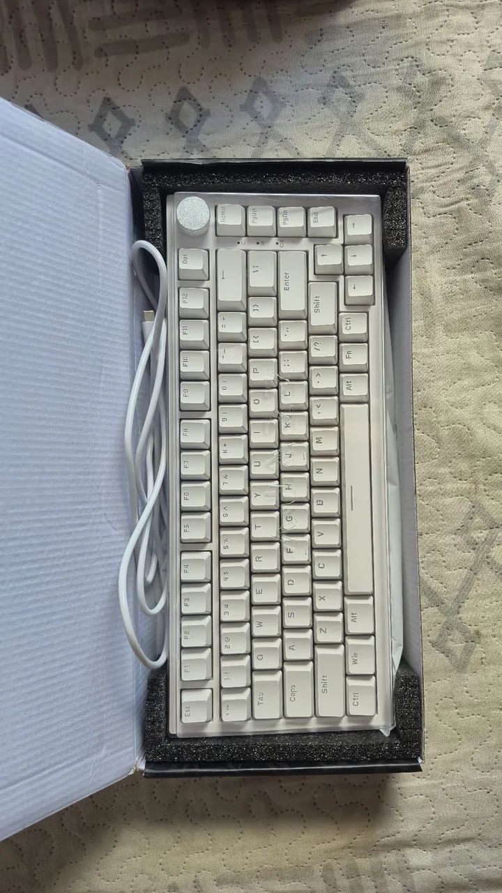 ATTACK SHARK x AJAZZ AK820 Teclado mecânico - Foto 2