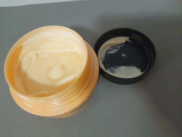 Máscara Loreal Total Repair 5 Erasing Balm - Máscara de Cabelo - Foto 2