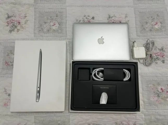 MacBook Air 2014 de único dono completo na caixa