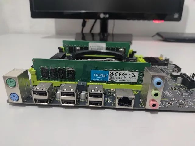Kit Intel Xeon E5-2660v4 + 16GB RAM DDR4 + Placa X99 - Foto 2