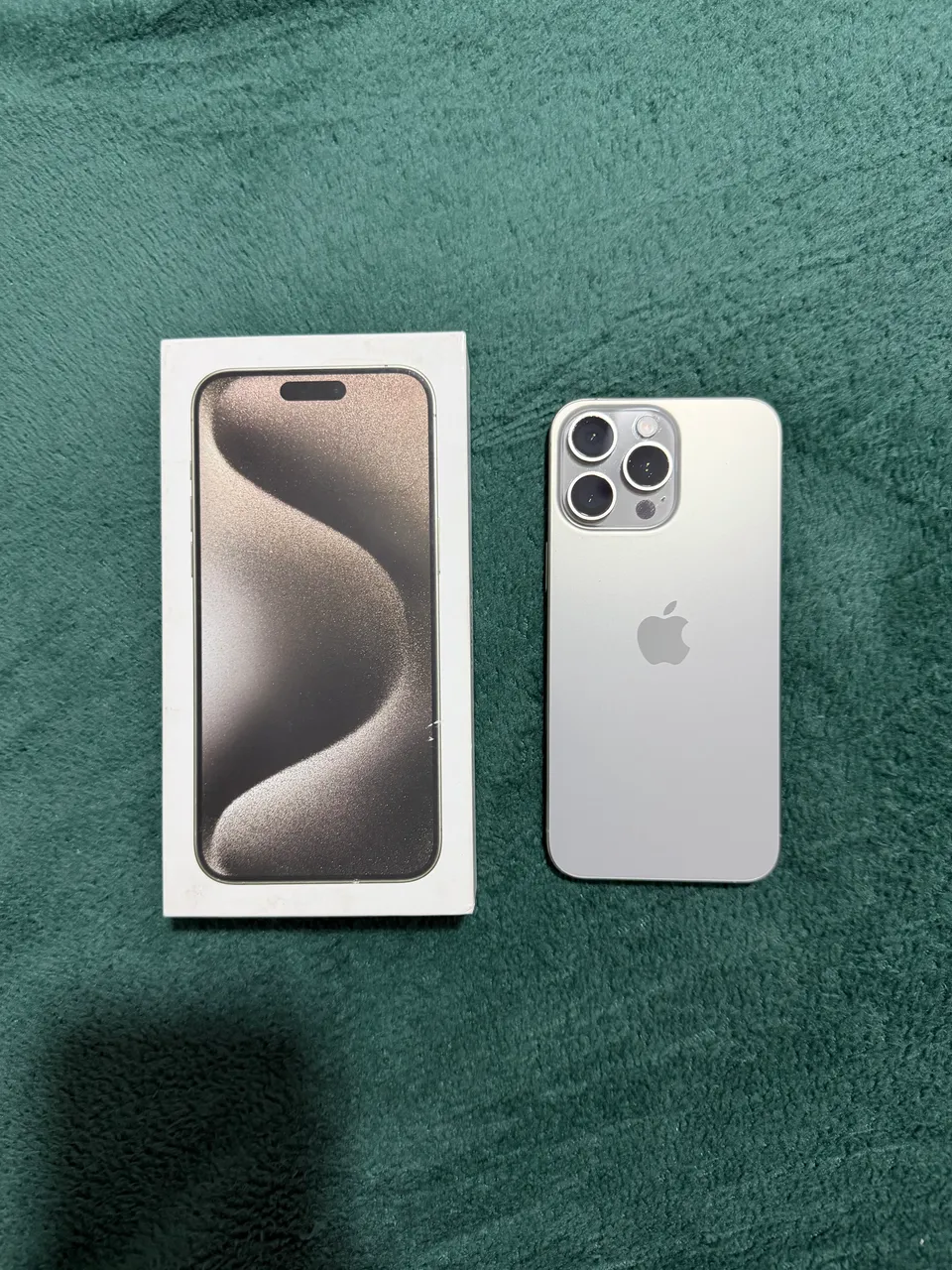 iPhone 15 Pro Max 256GB - Titânio azul - Celulares e Smartphones
