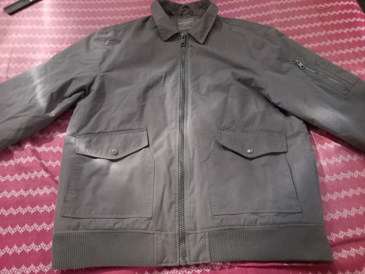 Guarda roupas e jaquetas  - Foto 3