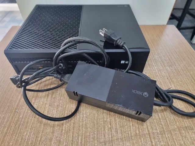 XBOX ONE (SOMENTE CONSOLE)