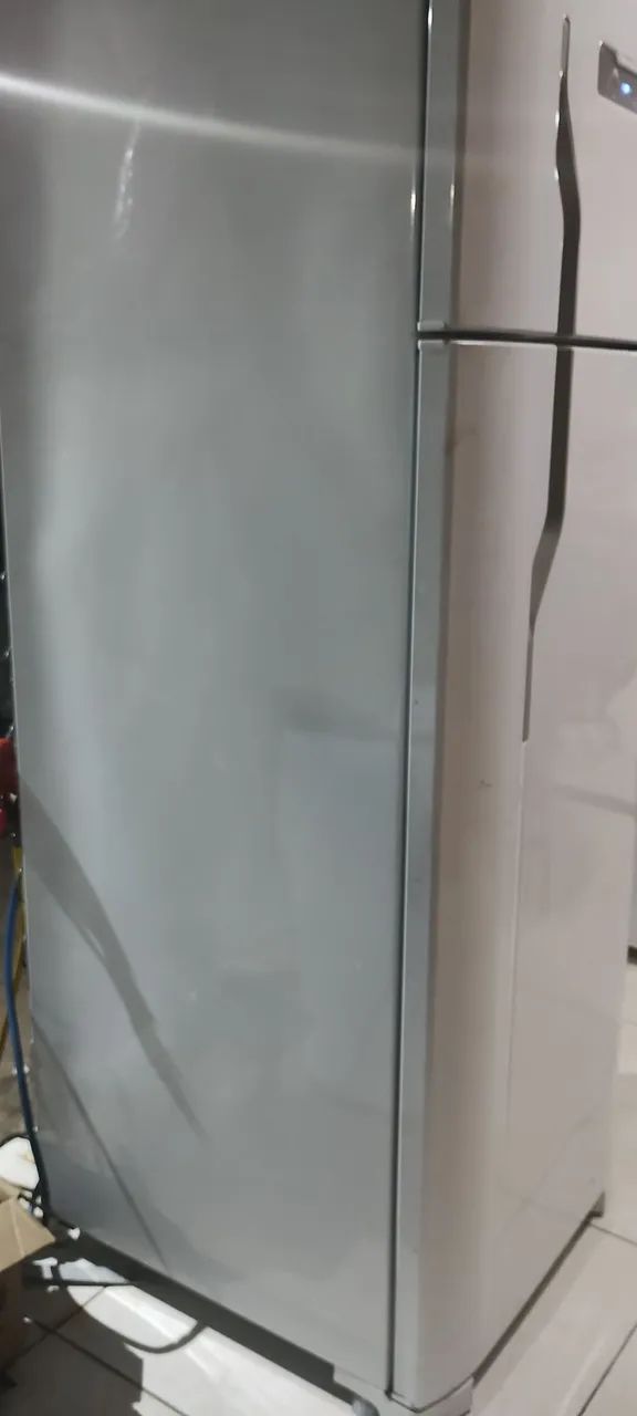 Freezer Electrolux 280 l - Foto 2