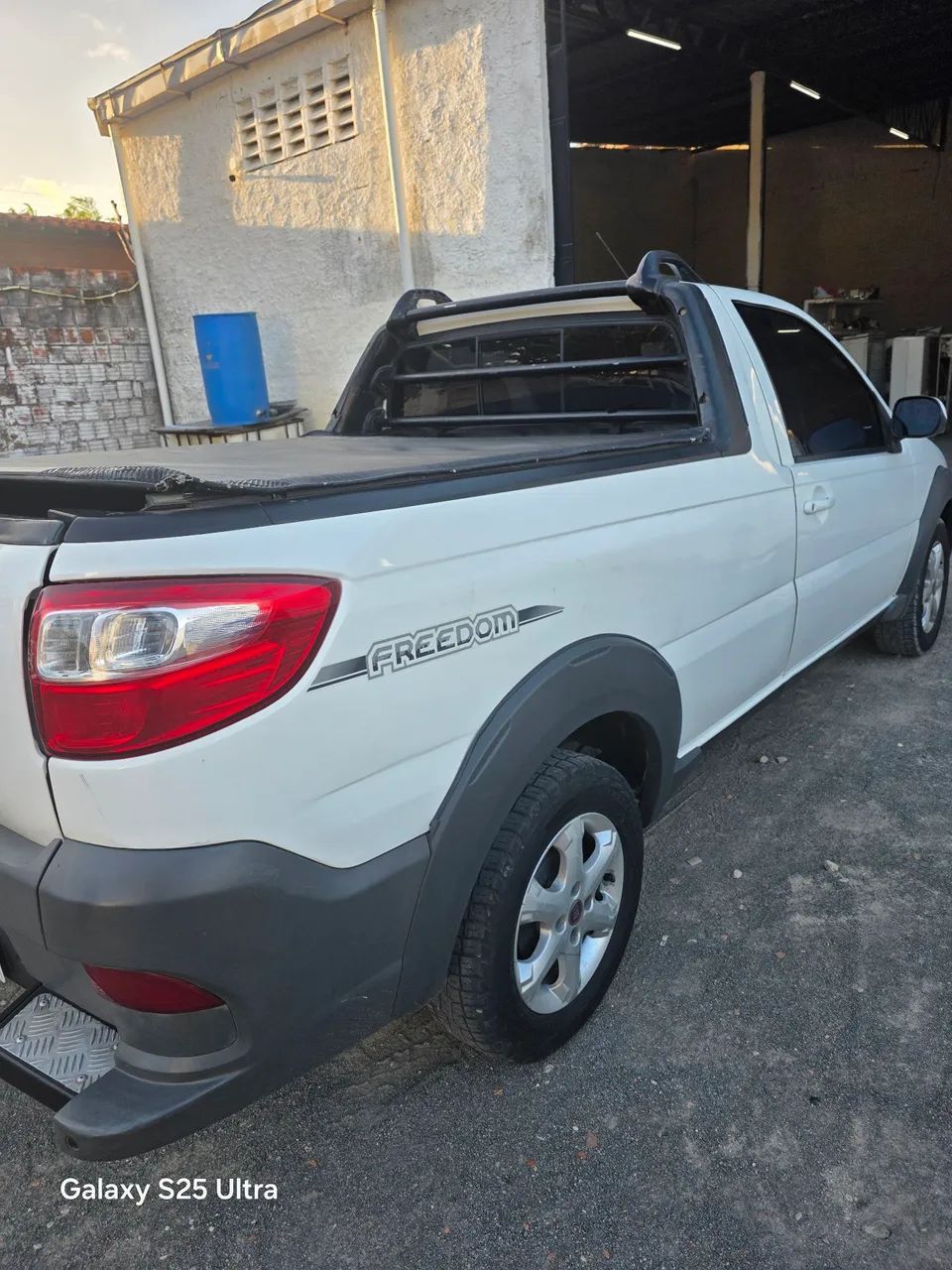 Fiat Strada Freedom 1.4 Flex 8V CS 2020 - Foto 3