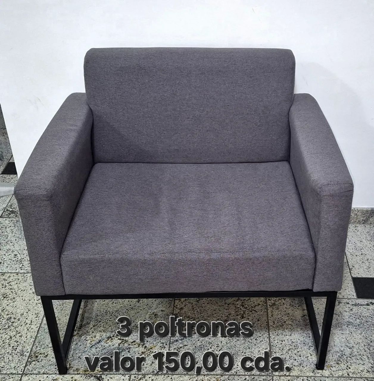 Lindo conjunto para escritorio com 3 poltronas, 1 sofa e 1 buffet - Foto 5