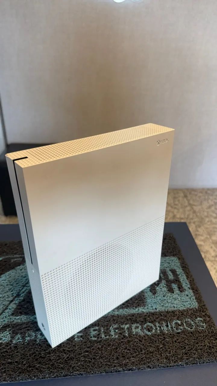 Xbox One S - Foto 2