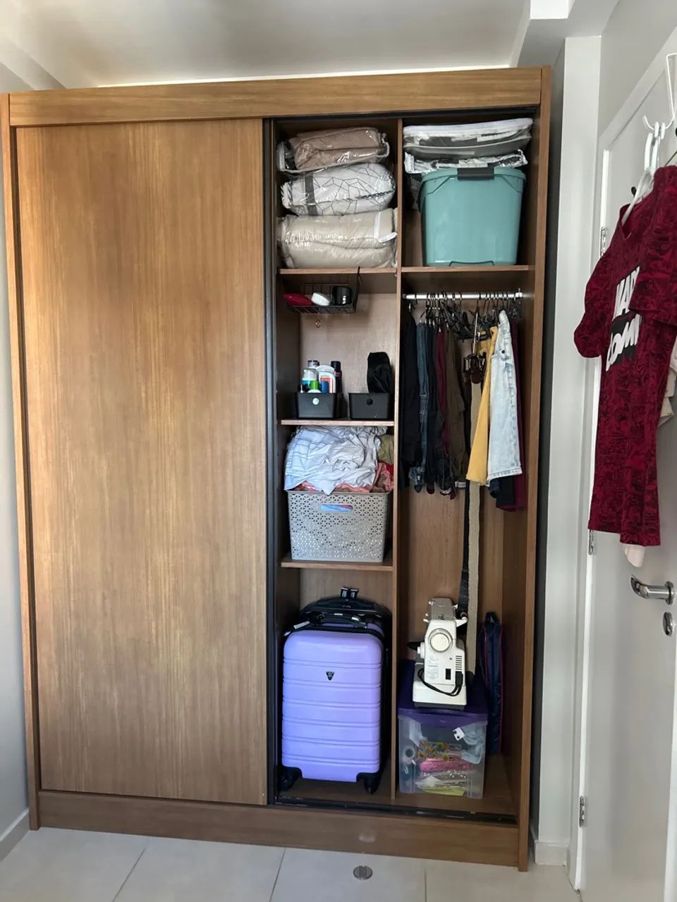 Vende-se guarda-roupa 2 portas de correr  - Foto 3