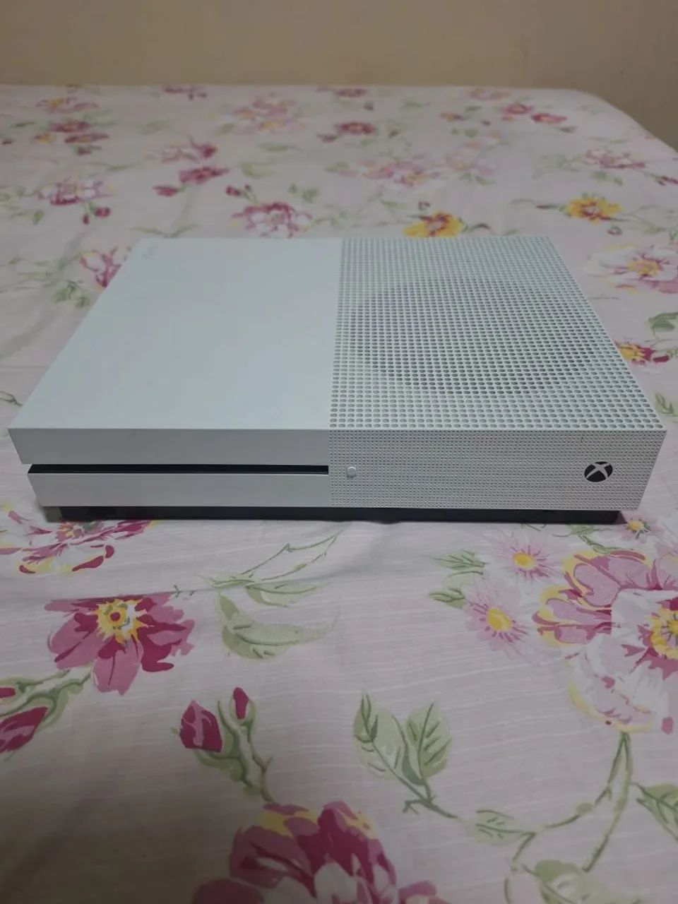 XBOX ONE S COM 1 CONTROLE - Foto 3