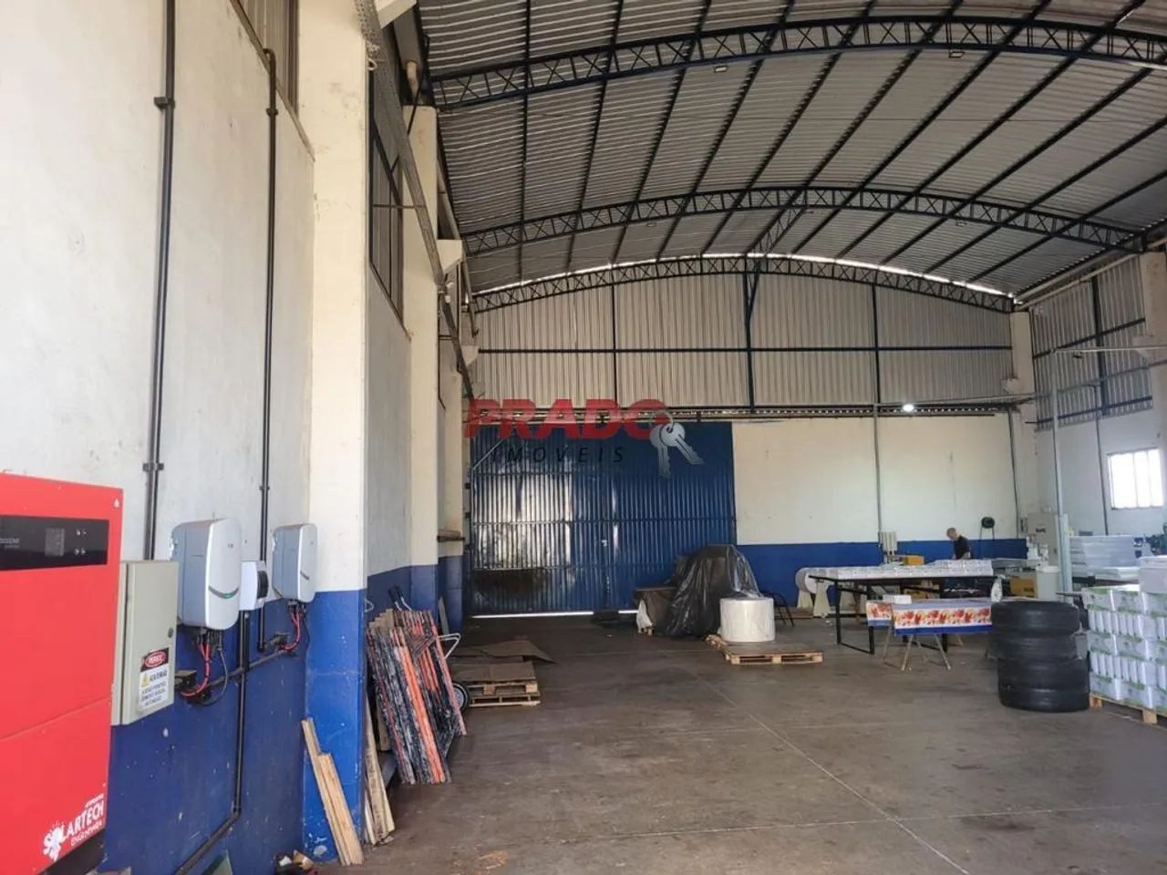 Barracão à venda em Floresta, Centro, com 3000 m² de Terreno