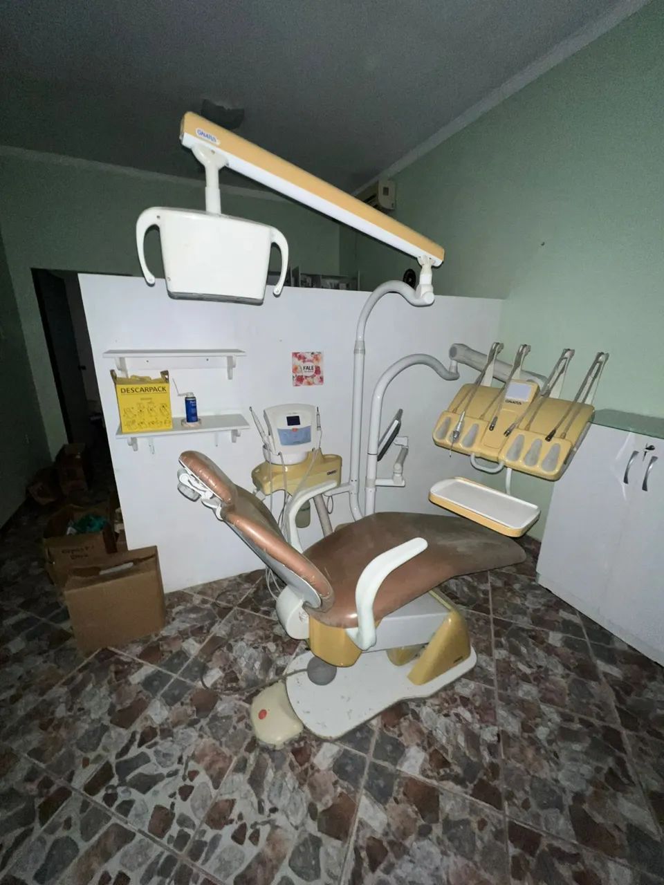 Vendo cadeira odontológica Gnatus  - Foto 2