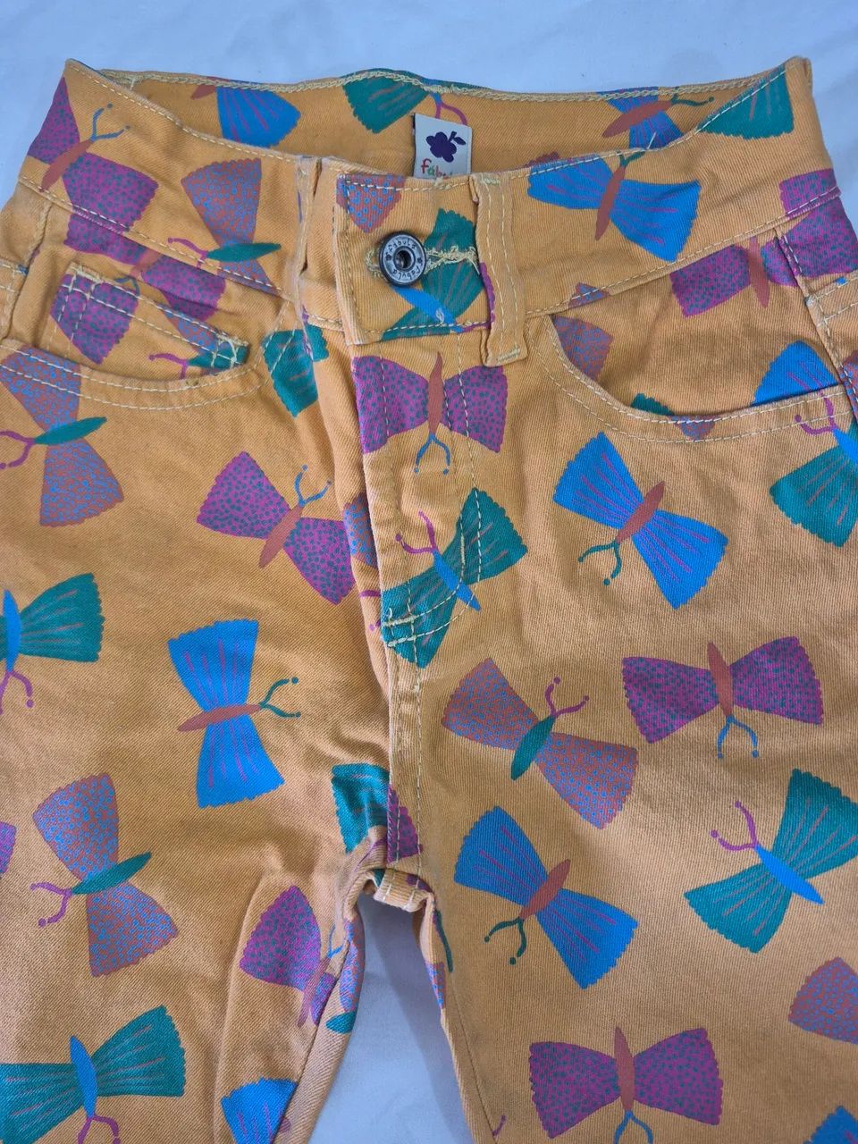 Calça jeans estampada Fábula menina 6 anos - Foto 2