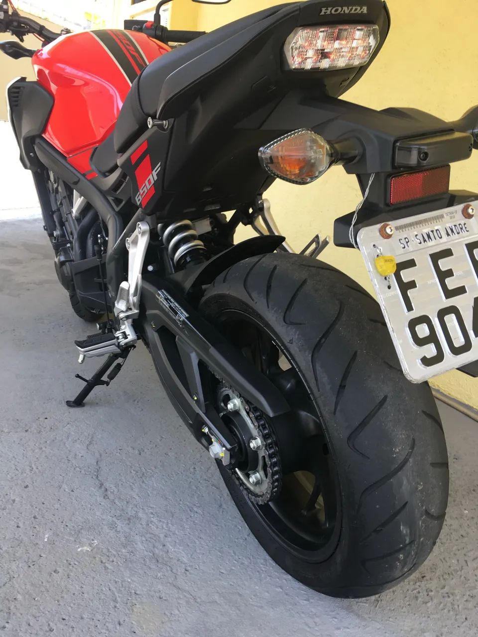 CB 650 F  2018  - Foto 2