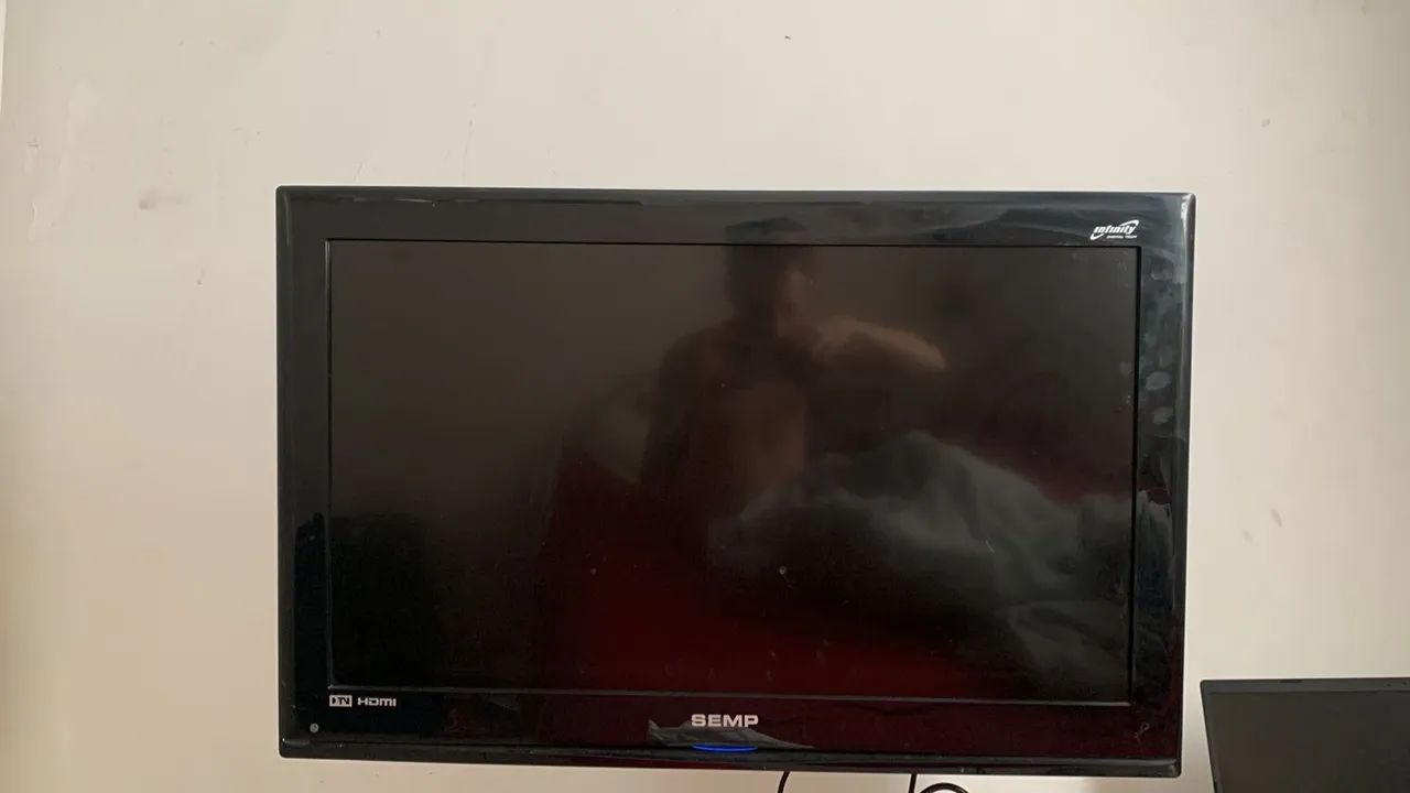 VENDO TV 32 POLEGADAS - Foto 3