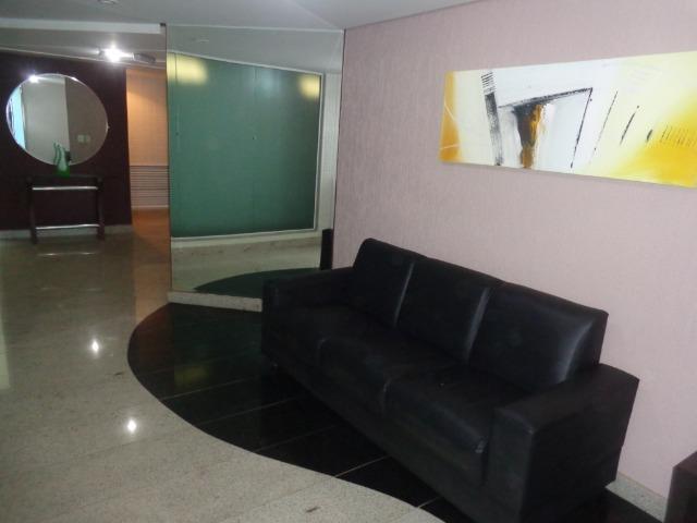 Apartamento Beira Mar.Luxo,C/3 qtos C/2suítes, C/2gar. Varanda C/vista total - Foto 9