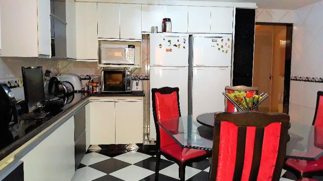Amplo Sobrado QE 13 Guará 2, 4 quartos, 9 vagas de garagem + Laze - Foto 18