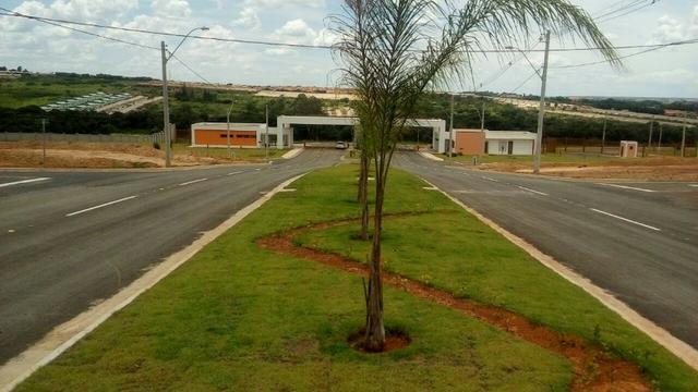 Construa a casa dos seus sonhos! Lotes a prestação em cond. Fechado, c/área de lazer - Foto 12