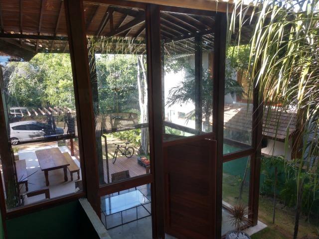 Casa em Praia do Forte, 5 suítes e 6 vagas de garagem - Foto 17