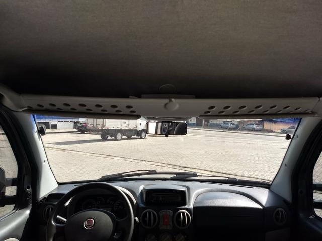 Fiat Doblo adventure 1.8 xingu locker 6 lugares ano 2013 - Foto 8