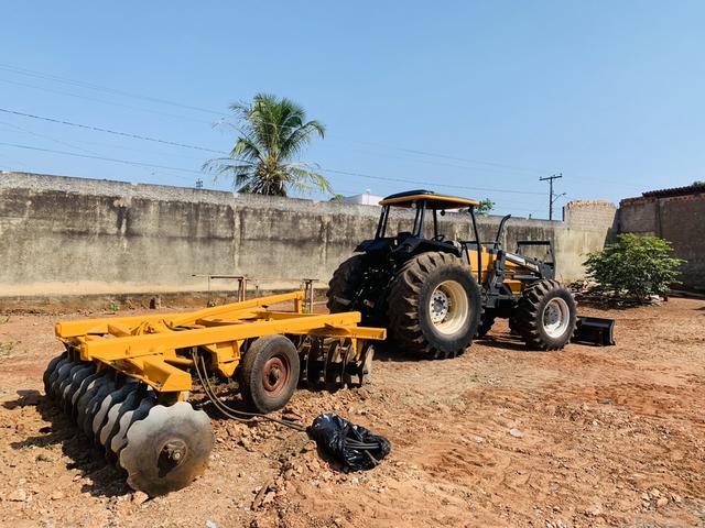 Trator Valtra BH 140 6500 horas, câmbio ZF Reforçado. Ano 2006 - Foto 6