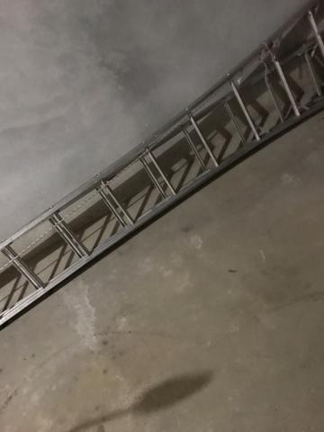 Vendo escada de alumínio 6 metros - Foto 2