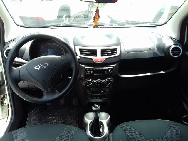 CHERY QQ 2016/2016 1.0 MPFI ACT 12V GASOLINA 4P MANUAL - Foto 8