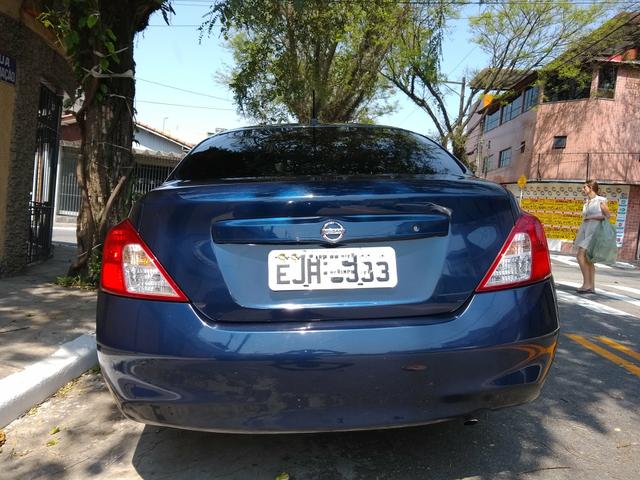 Versa 1.6 2012