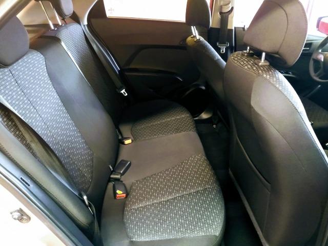 Hyundai HB20 Confortiline 1.0 Novo Completo Troco e Financio Taxa de 0,89 em 36 meses - Foto 14