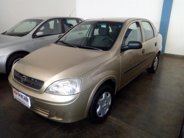 CORSA 2006/2007 1.0 MPFI JOY SEDAN 8V FLEX 4P MANUAL