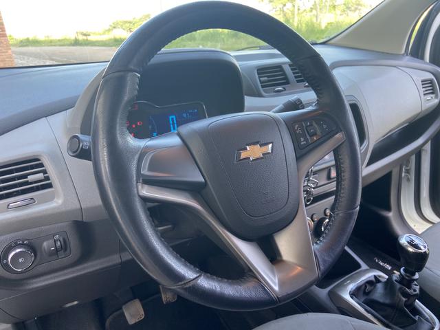 SPIN LTZ 1.8 Manual 2016 com 7 lugares - Foto 12