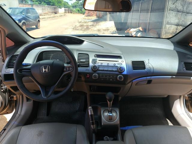Vende-se Honda Civic Plaza LXS 09/10 1.8 Flex - Foto 7