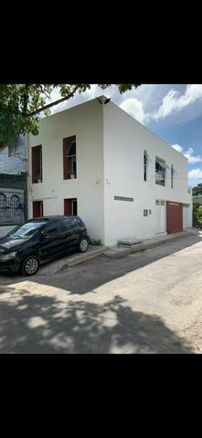 Salas em Casa Amarela