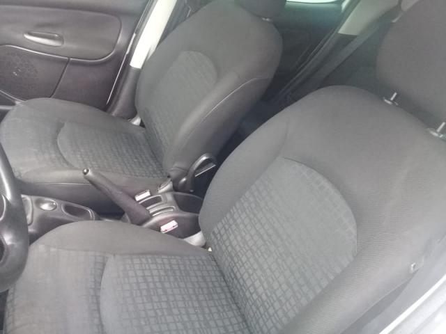 PEUGEOT 206 HATCH SELECTION 1.0 16v - Foto 8