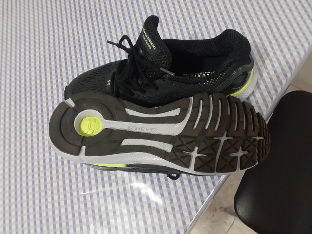 tenis under armour amortecimento