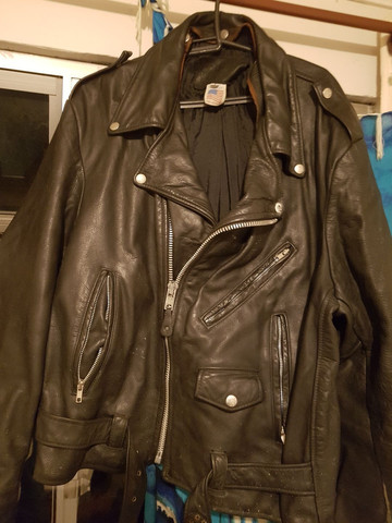 jaqueta de couro vintage