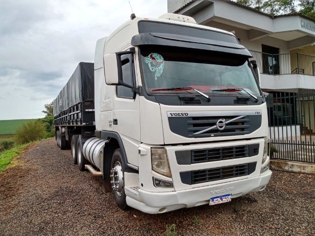 FM 370 2011 6X2 VOLVO