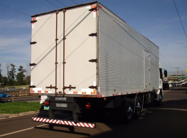 VW COSTELLATIN 24-250 2010 OPORTUNIDADE