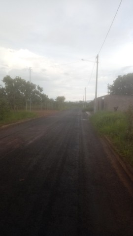 Oportunidade Excelente lote de 1.000 metros no loteamento da Lagoa Quente com toda infrae - Foto 2
