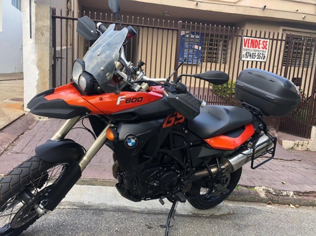GS F800 2010 ABAIXO DA TABELA