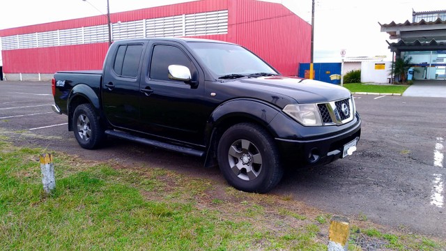 NISSAN FRONTIER 4X4