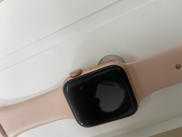 olx apple watch se